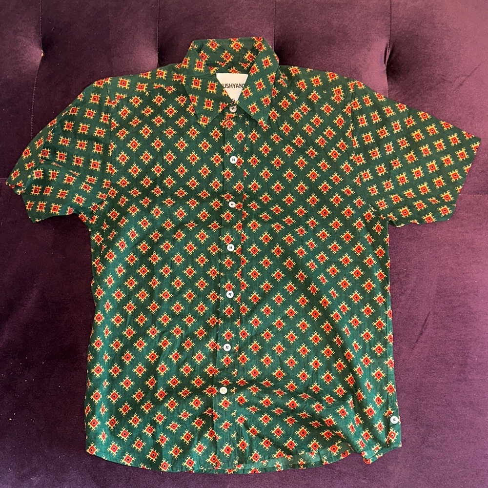 Dushyant Green and Red Patterned Button-Down Shirt